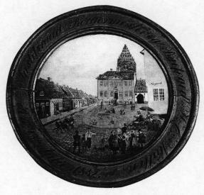 Miniature af billedet Roskilde rådhus afbildet på H.C. Müllers skydeskive fra 1832